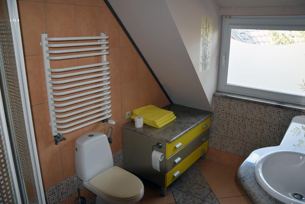 Pensjonat Europa Brzeziny Extérieur photo
